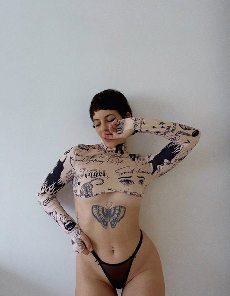 Marceli Cardozo art actress gallery