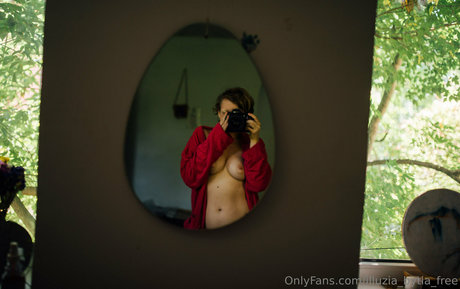 illuzia bytia free naked actress img