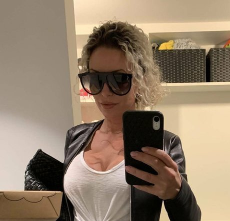 Sasha West model hot pics