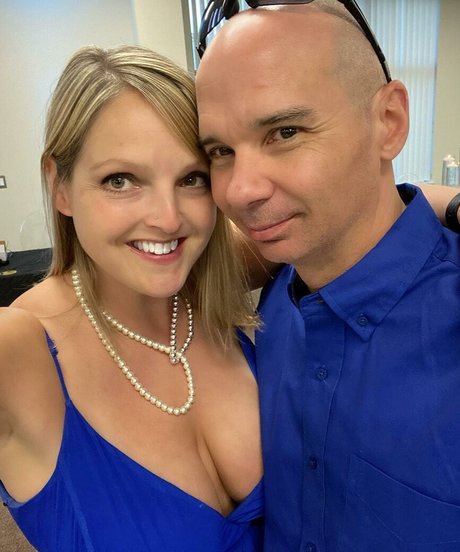 HealthyHappyFitandProud pornstar nudes archive