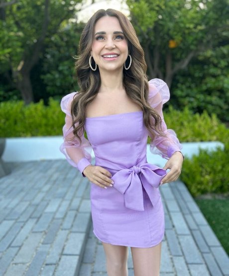 Rosanna Pansino hot star picture