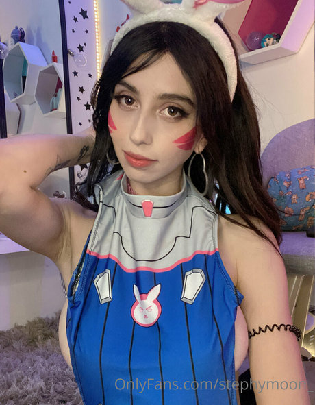 Stephymoon erotic pornstar photos