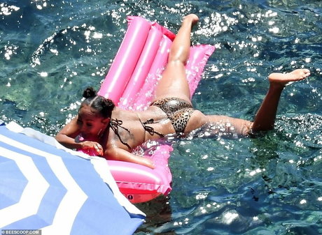 Melanie Brown pornographic actress picture