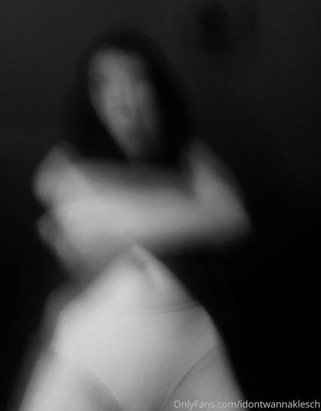 idontwannaklesch model sex gallery