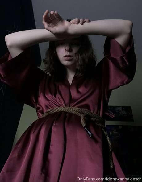 idontwannaklesch model pornographic pictures