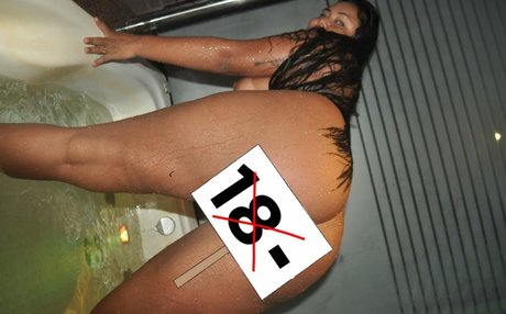 Sarielly Watermelon model porn images