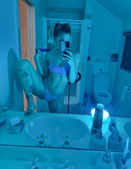 summer nude onlyfans adult photos