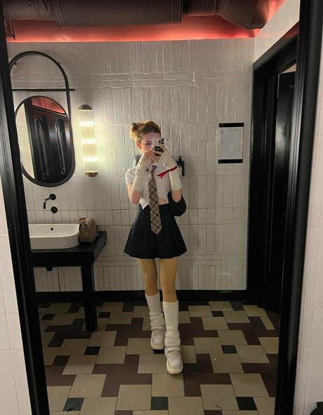 Shadsi beautiful pornstar img