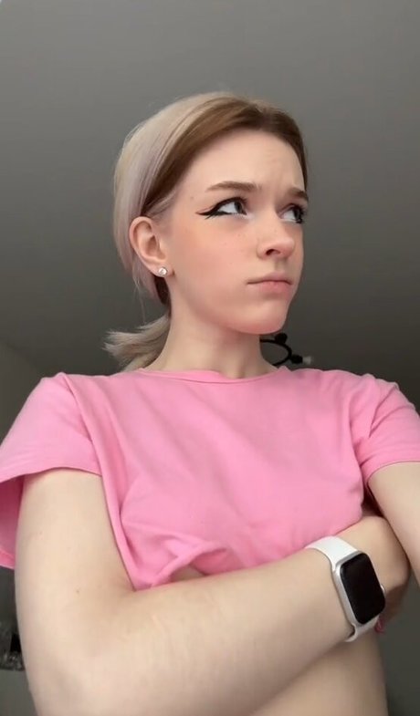 Shadsi naked actress picture