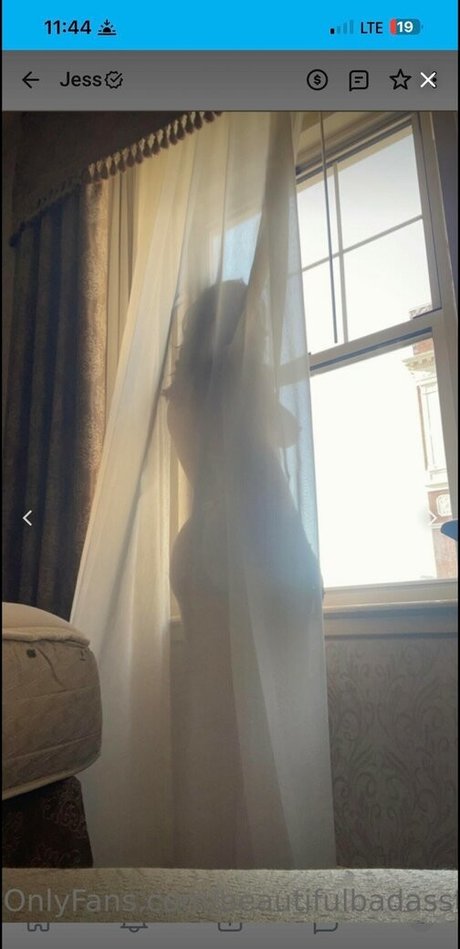 Jessica Melton model art pic