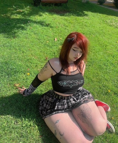 mathildawtf pornographic model photo