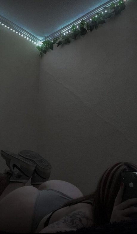 mathildawtf exclusive actress photo