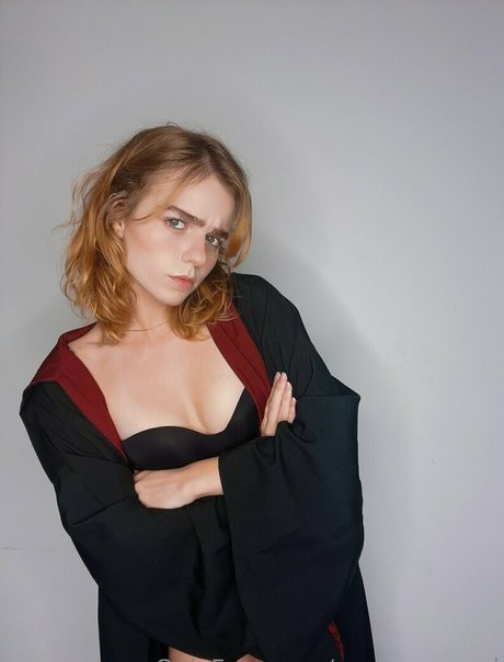 YourCoraRossi star nude pictures