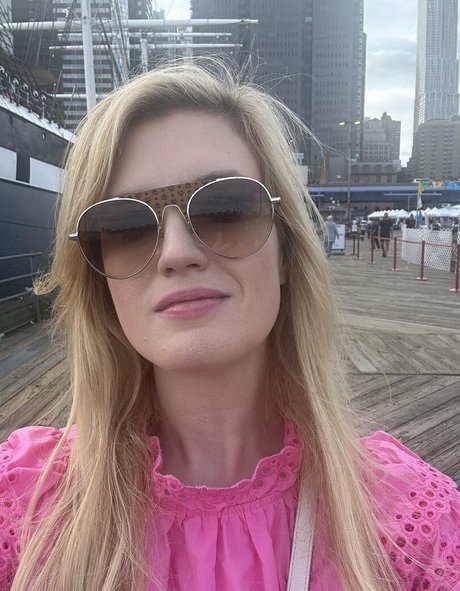 Grace Randolph model nudes pic