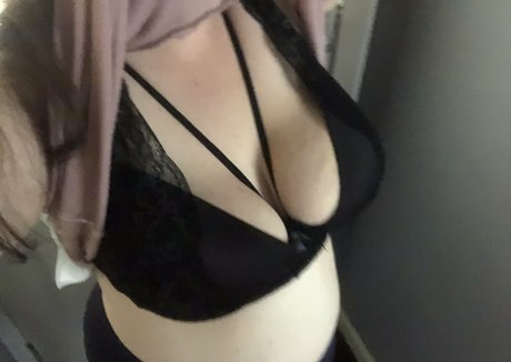 skylarbabiiee free star photo