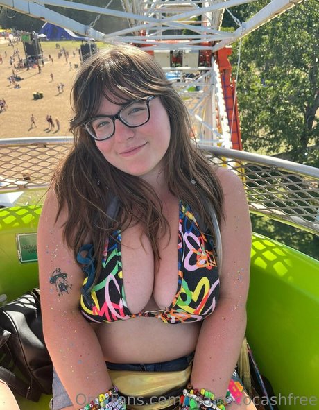 midget onlyfans beautiful nude image