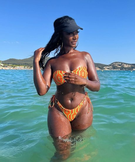 Maritzaslan model art img