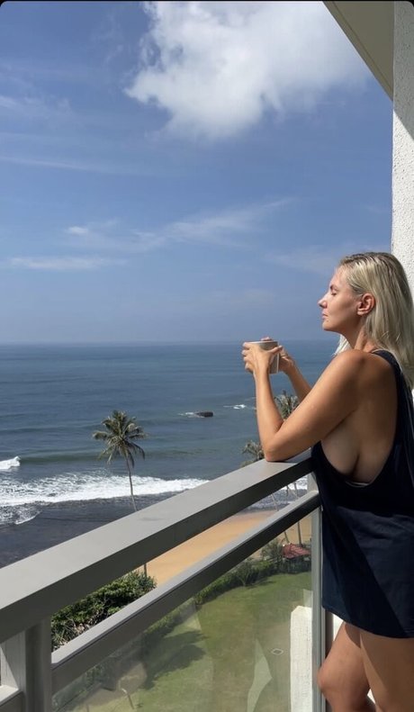 chubby goth onlyfans xxx image