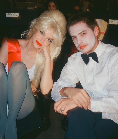 curvy lesbian onlyfans beautiful xxx archive