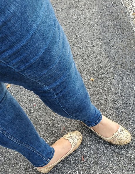 missfeetstink exclusive star images