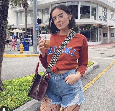 Agathe Auproux porn model image