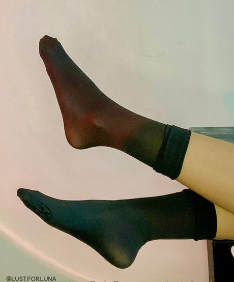 lust for luna nude model gallery