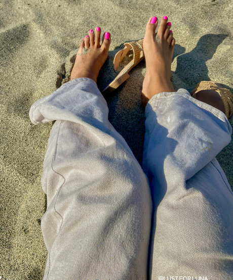 lust for luna free star pictures