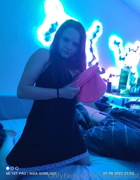 nidagonehot pornstar sexy picture