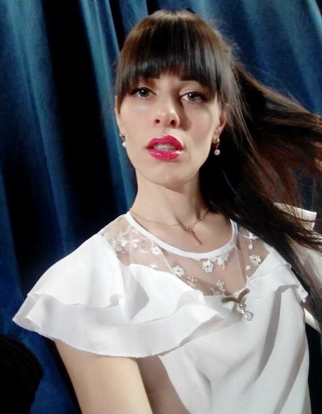 natalieflowers beautiful actress photos