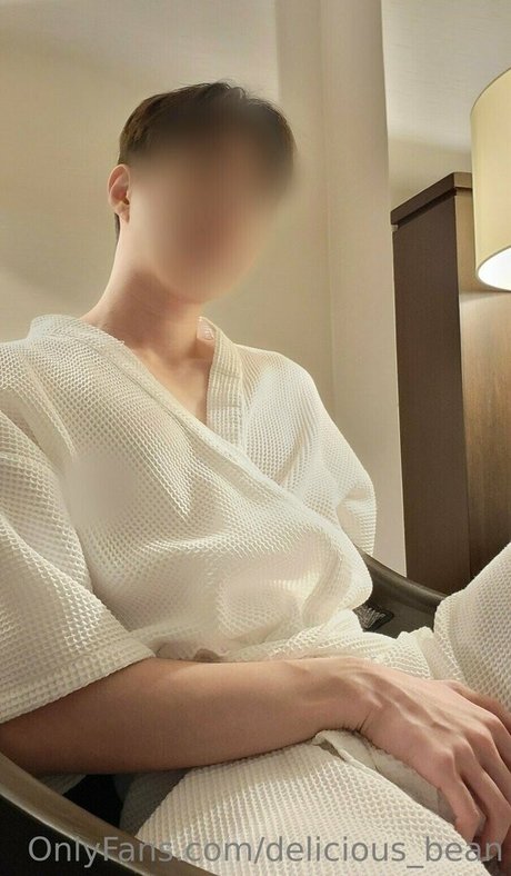 delicious bean star nudes galleries