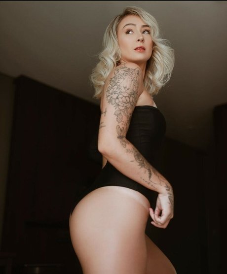 Gabi Gagliassi top model images