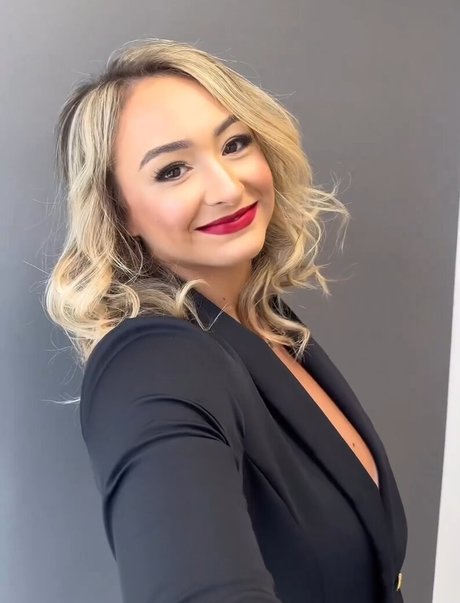 Gabi Gagliassi pretty star gallery