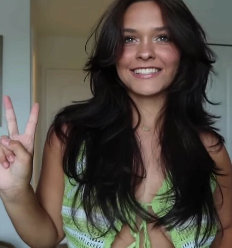 Emma Marie star nudes image