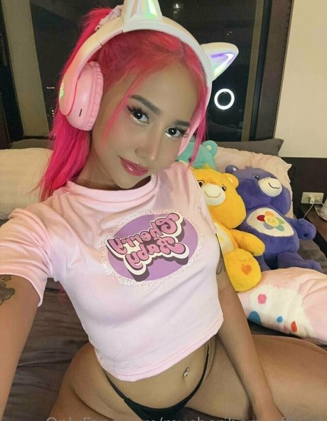 mycheriberryofficial model perfect photo