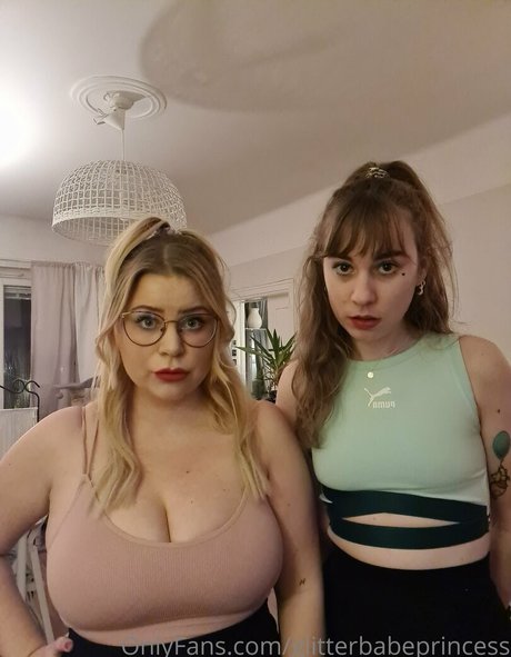 glitterbabeprincess free star pic