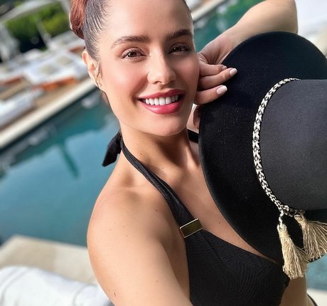 Ana Lucia Dominguez best model picture