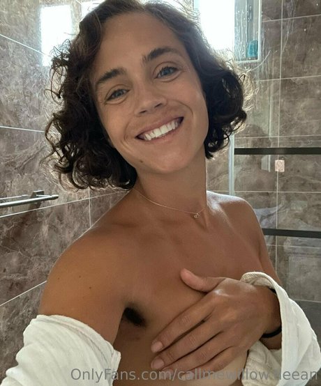 callmewillow deean star pretty picture