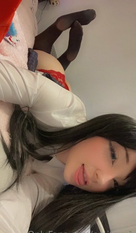 bunnyemiii free actress photo