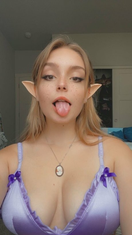 Plantluvrrr sexy star image