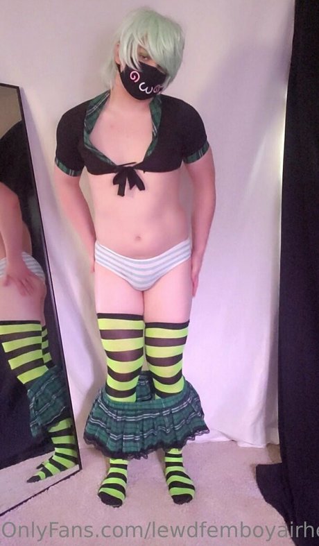 lewdfemboyairhead pornstar naked picture