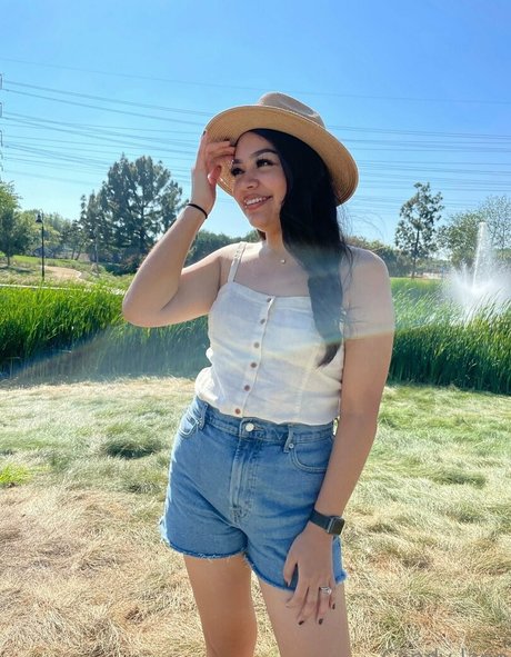 candy lane sexy star image