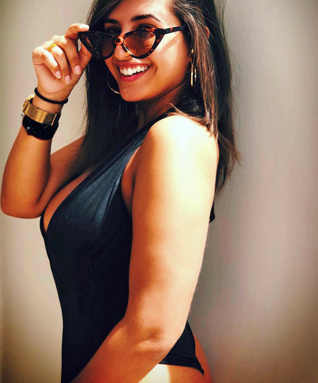 Katerina Entmann porn star photos