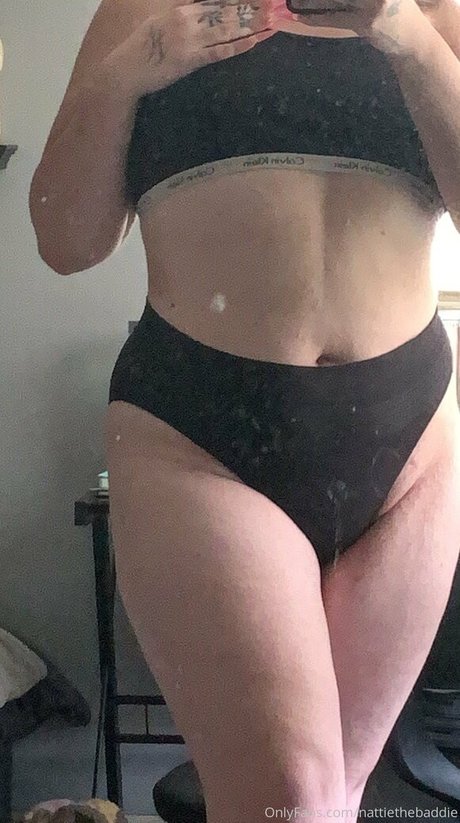 nattiethebaddie star beautiful photos