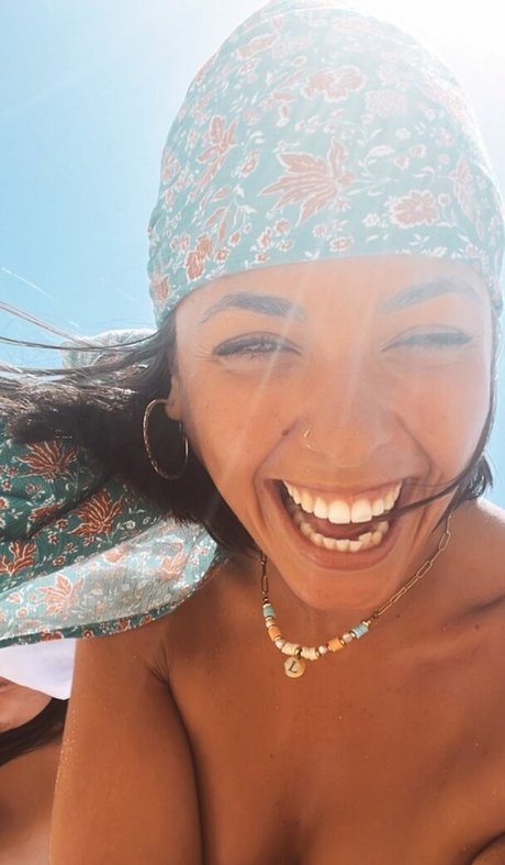 Marta De Lola exclusive model pictures