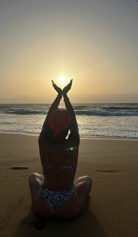 Marta De Lola profile pic