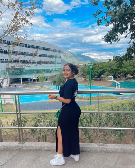 Frida Najera hot model pictures