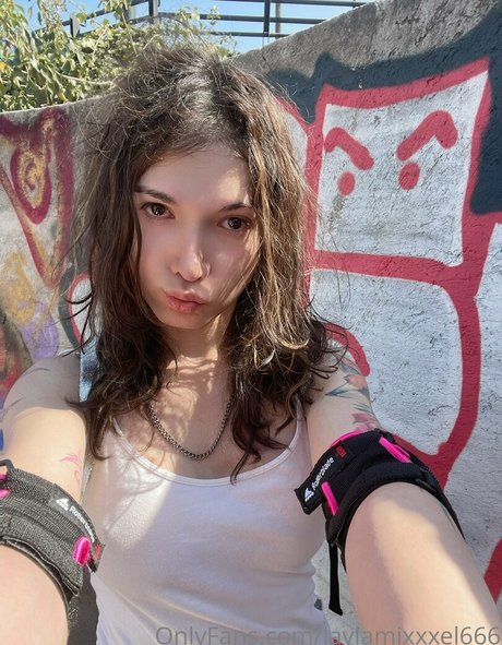 laylamixxxel666 model nice image