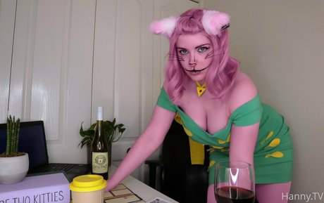 hairyhanny nude actress pics