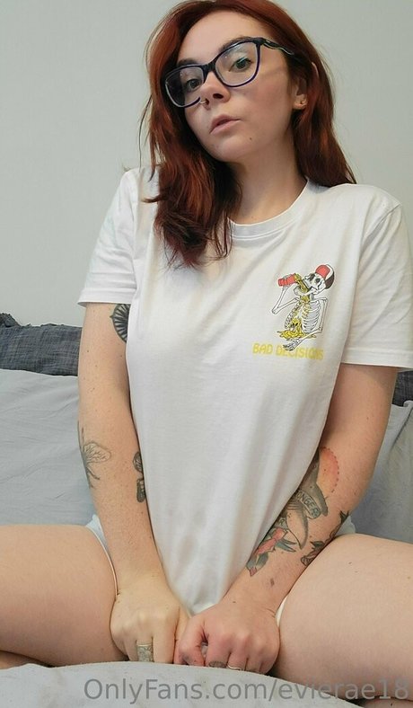 evierae18 sex star img