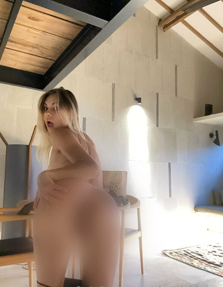 Cherrishluluu nudes pornstar pics